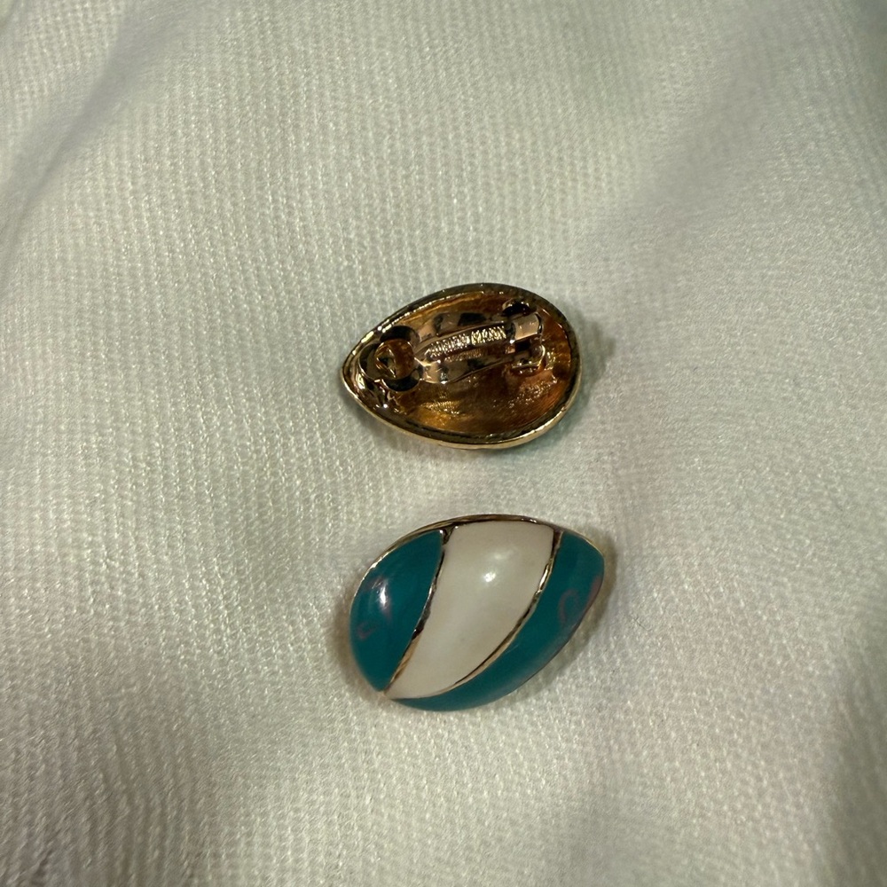 Chic Gold and Teal clip Earrings